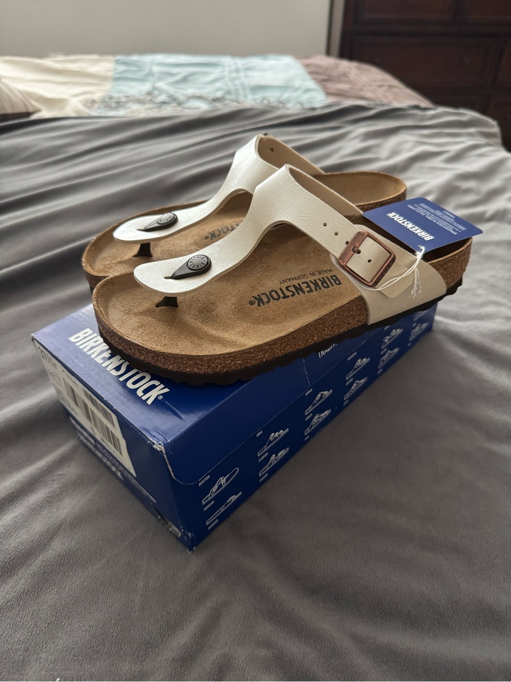 Birkenstock Gizeh Thong Sandals - Original Box Included EU 37